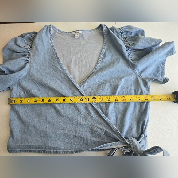 Bar III Elegant Sky Blue Puff Sleeve Wrap Blouse Size XL - Picture 13 of 16